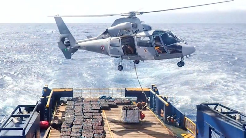 NSW Police rescue crew on board boat linked to $1b cocaine shipment