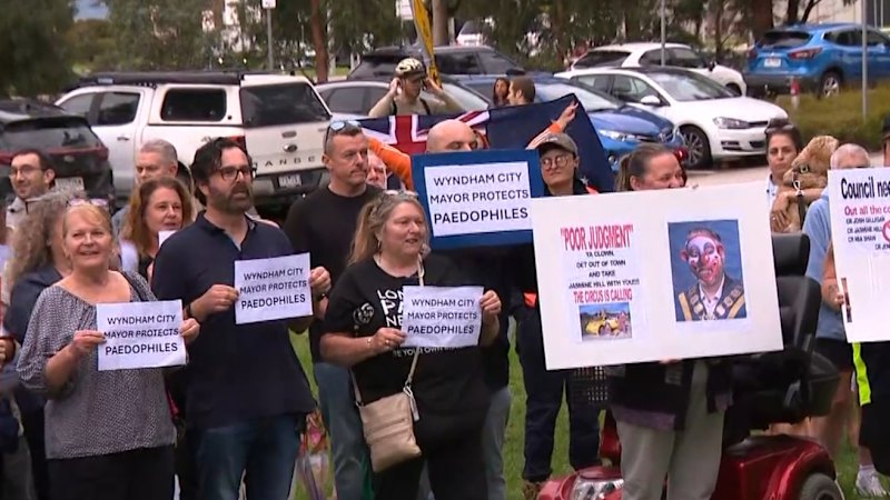 Mayor stands down after providing character references for sex offender