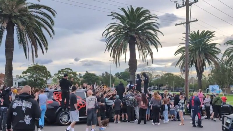 Giveaway descends into chaos