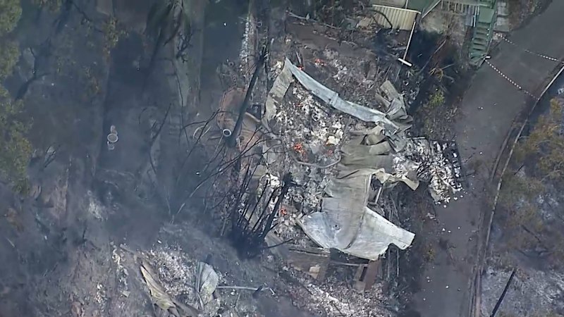 Multiple homes wrecked by bushfire on NSW Central Coast
