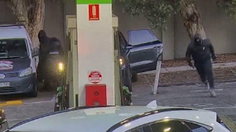 Police seeking Sydney rapper over a deadly service station shooting