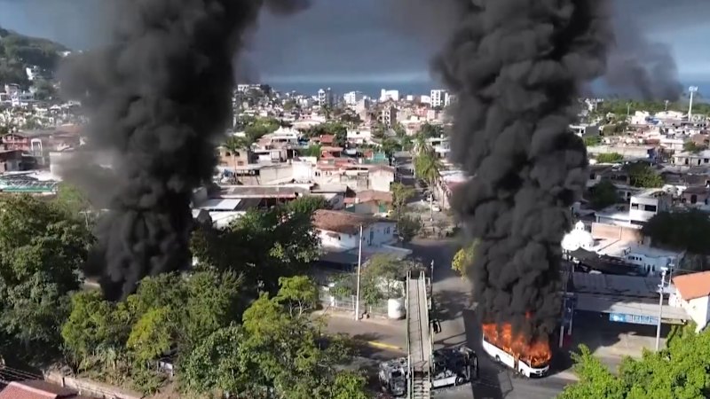 Warning to Aussies in Mexico after drug boss killed in police shootout