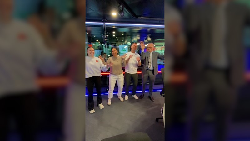 PM learns a dance to Taylor Swift's "The Fate of Ophelia"