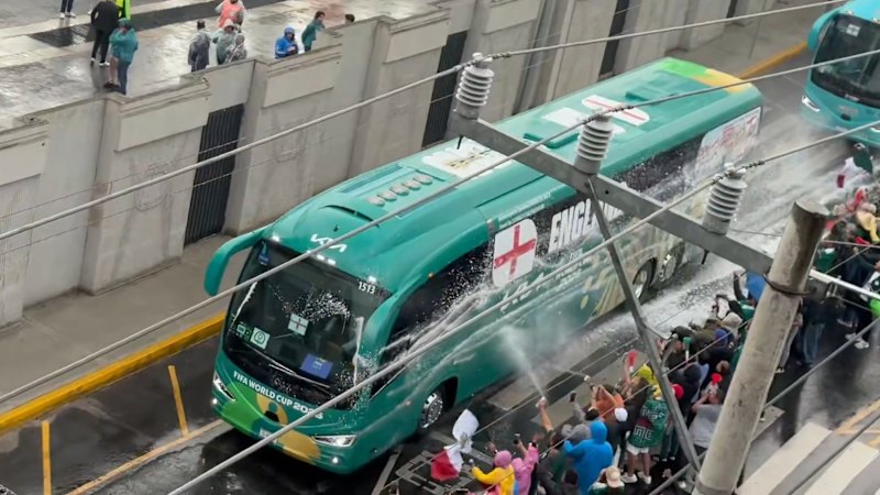 English team bus targeted by Mexican fans