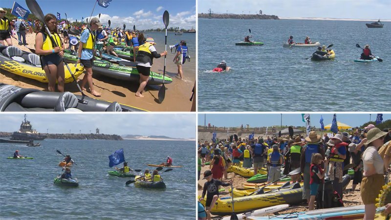 Climate activists block Newcastle port