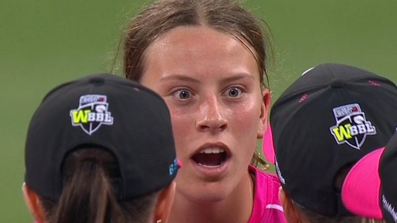 Teen sensation takes WBBL hat-trick