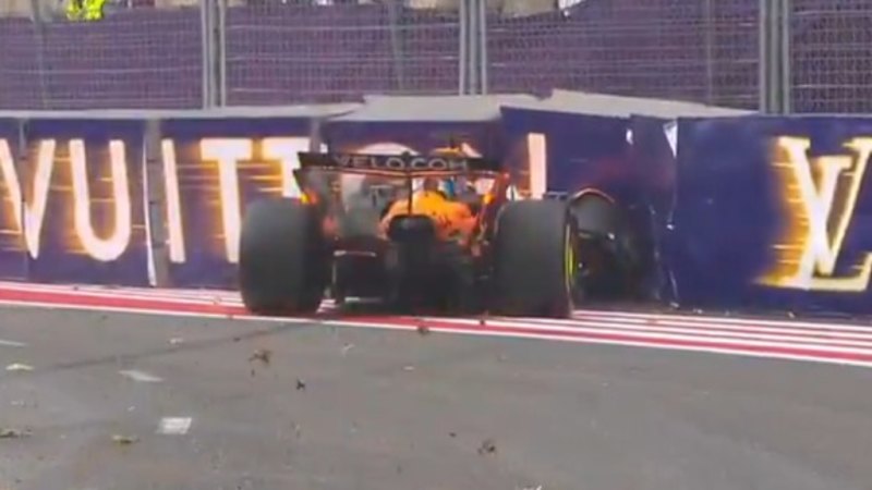 Video: Disaster as Piastri Hits the Wall