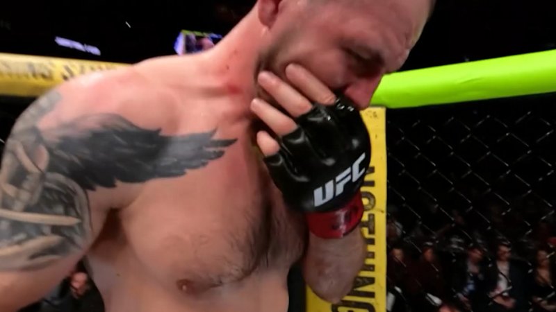 Whittaker shatters opponent's jaw