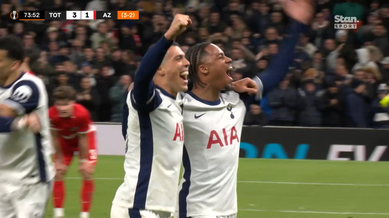 Spurs score stunning team goal