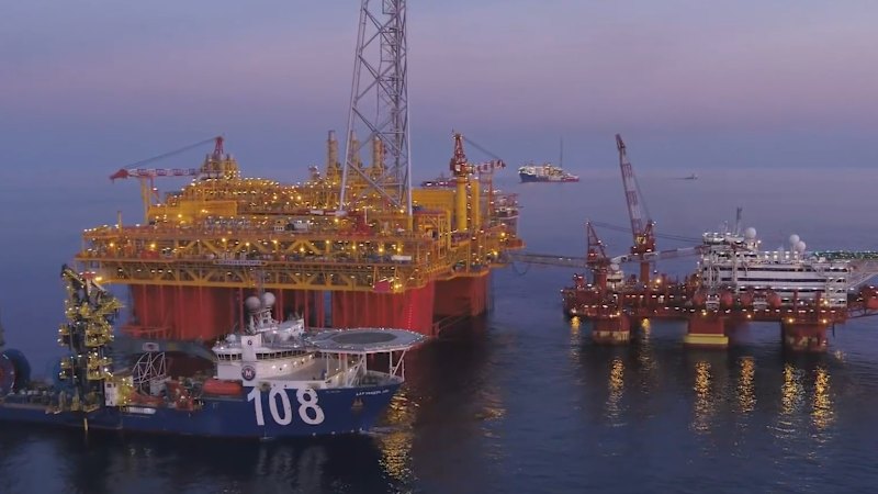 Anthony Albanese to travel to Singapore to secure fuel supply