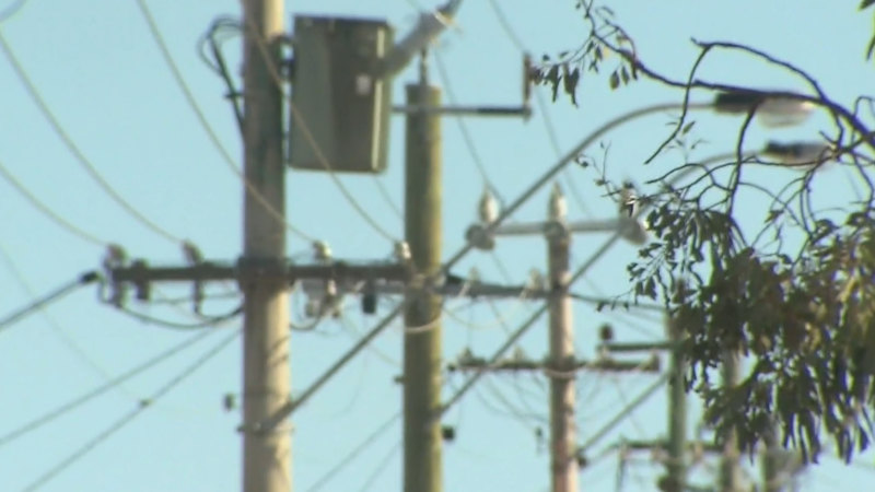 Blackout hits 12,000 homes during WA heatwave