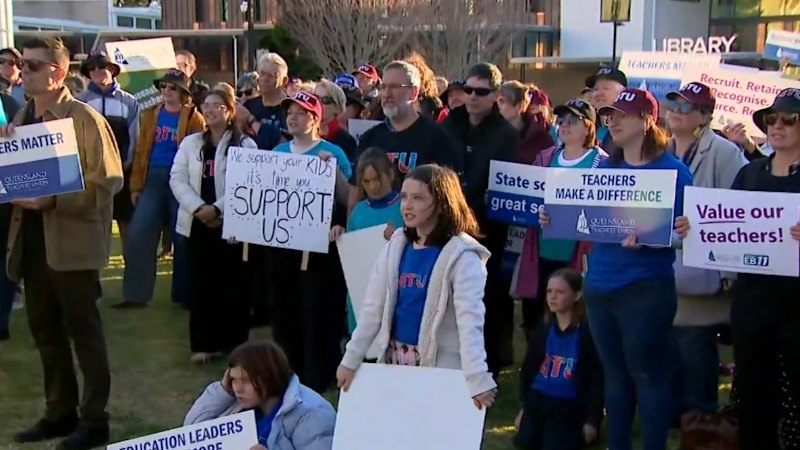 Queensland teachers to strike