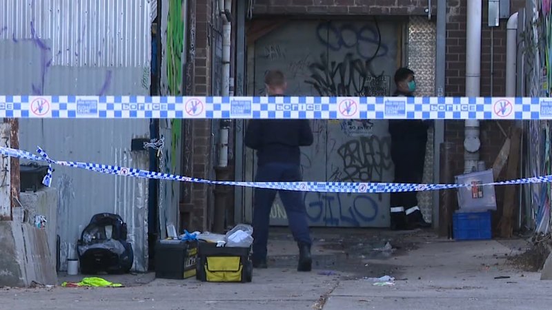 Man killed in stabbing outside Melbourne pub
