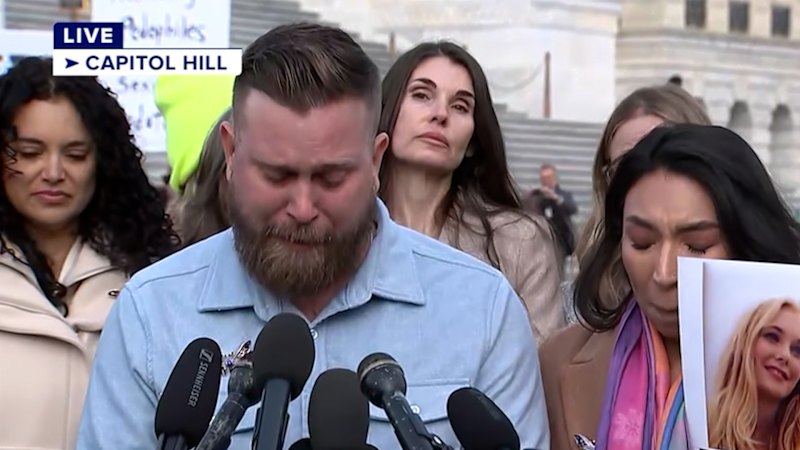 Brat Virginie Giuffre pretresen spregovoril o njeni izkušnji na Capitol Hillu