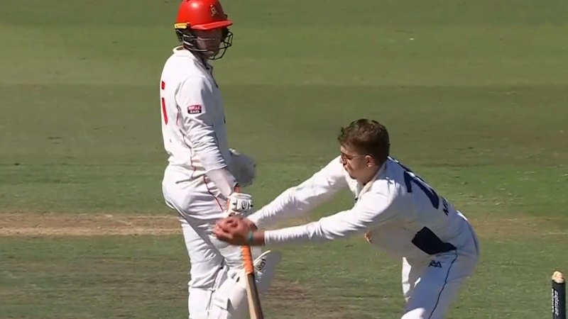 Carey hits Shield final ton