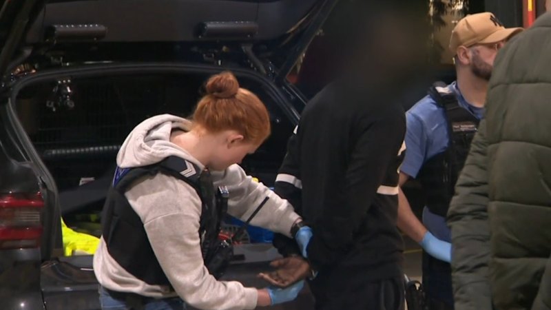 Social workers to be put in schools to stop youth crime before it starts