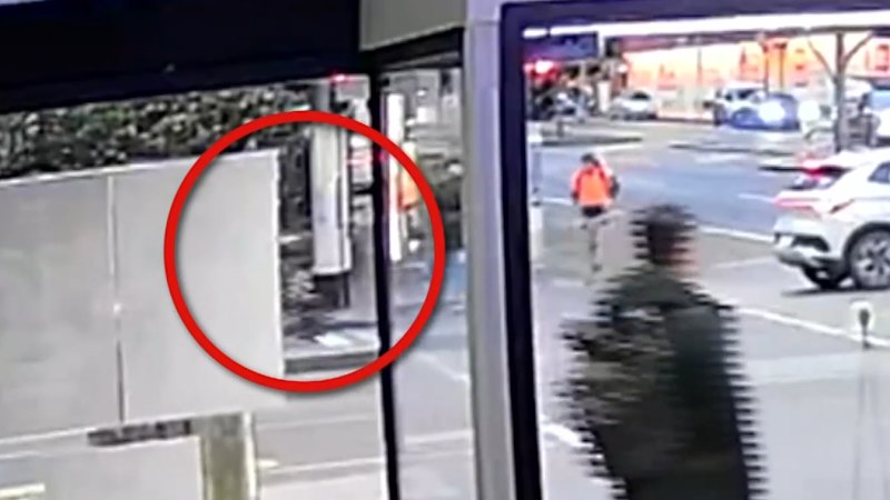 Man charged after tradie stabbed during Melbourne citizen’s arrest