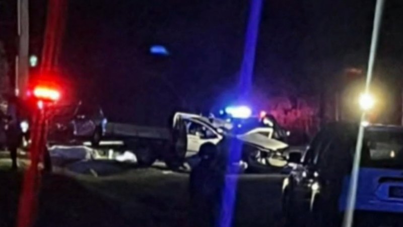 Woman killed after car meet south of Brisbane