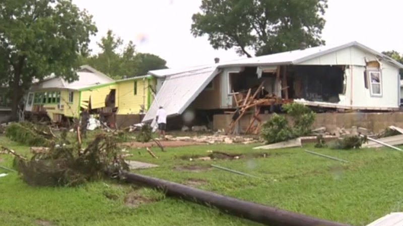 Texas flood death toll rises