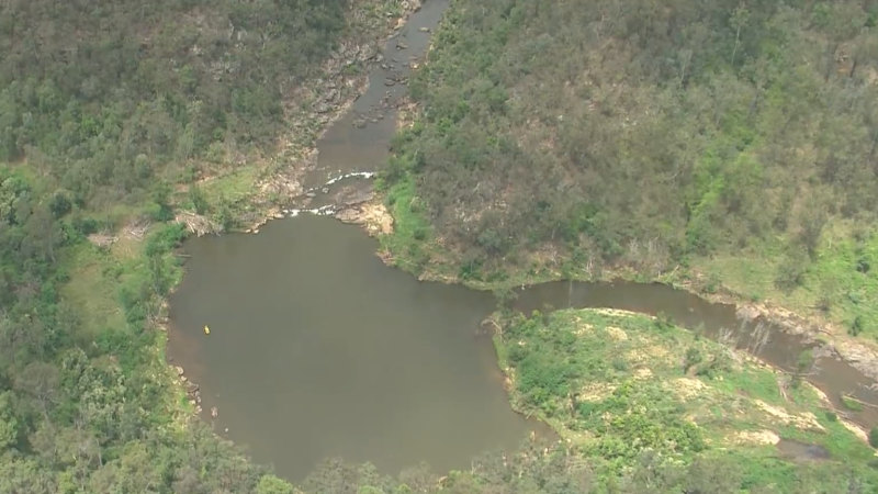 Search resumes for fisherman missing in the Nepean River