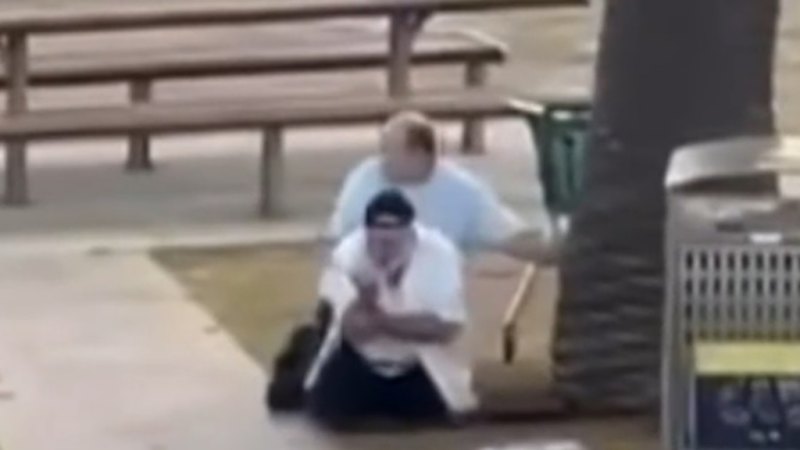 Hero Bondi bystander undergoes surgery to remove bullets