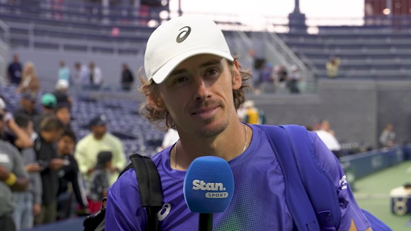 De Minaur sees off 'ultimate warrior'
