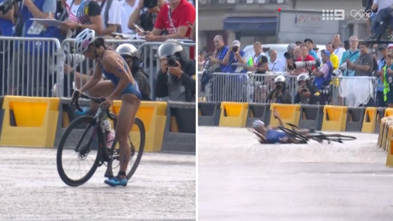 Brutal cycling crash in women's triathlon