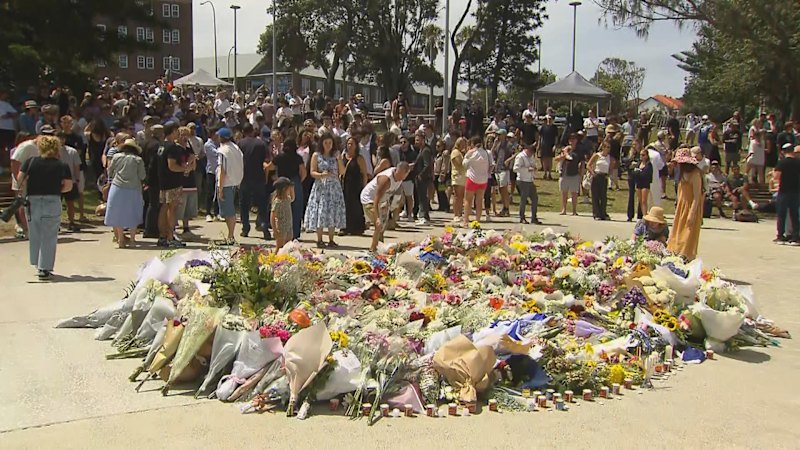 Jewish and Muslim community leaders call for unity after Bondi mass shooting
