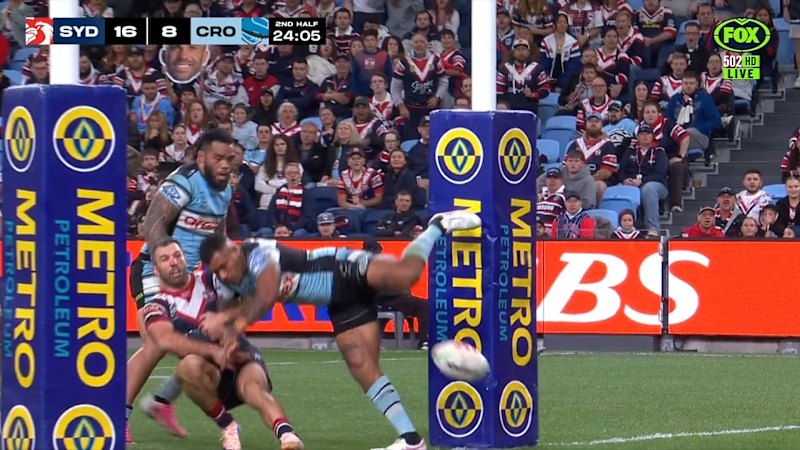 Tedesco bloodied after heavy collision