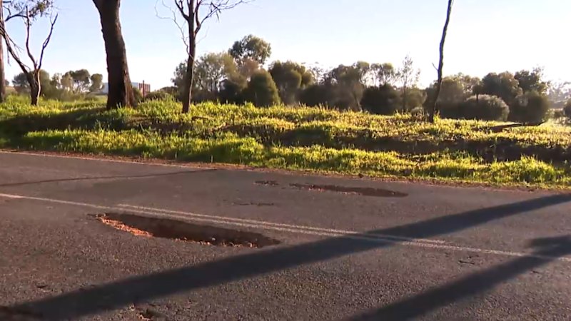 Victorian pothole plan to involve prisoners, contingent on premier election win