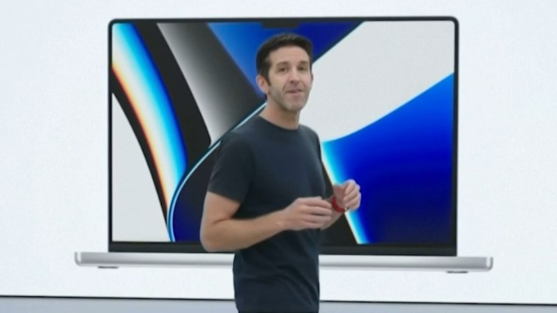 New Apple chief executive takes charge