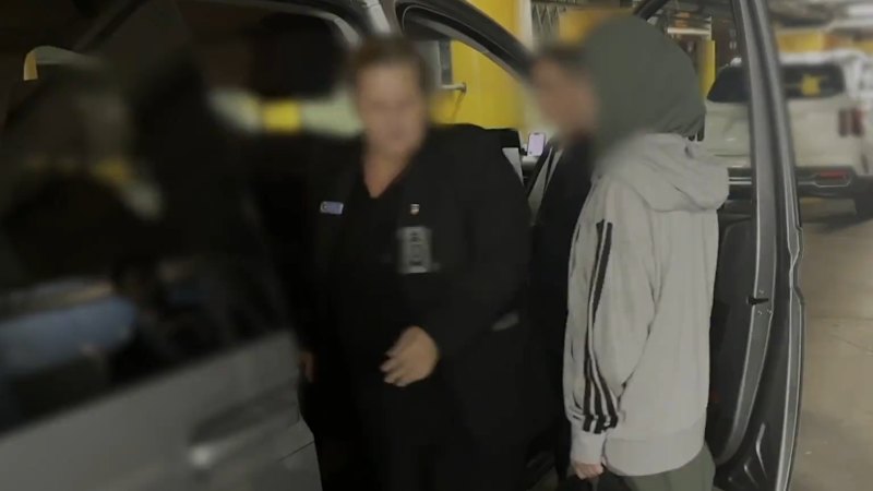 'ISIS brides' arrested on return to Australia
