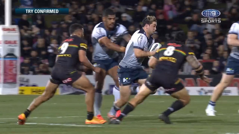 Smith opens up Panthers in blistering fashion