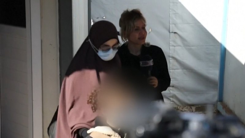 Three ISIS brides, their kids prepare to touch down in Melbourne