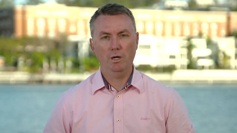 One Nation leader compares ABC relationship to domestic violence after barring media