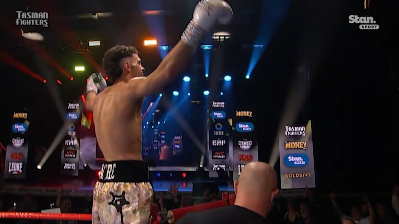 Max 'Money' McIntyre defeats Diego Ramirez in one round