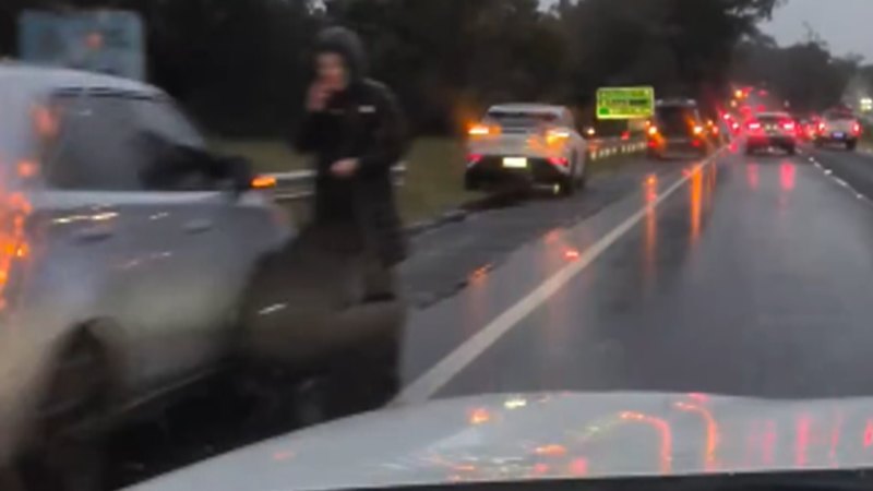Victorian drivers face hurdles seeking compensation for pothole damage