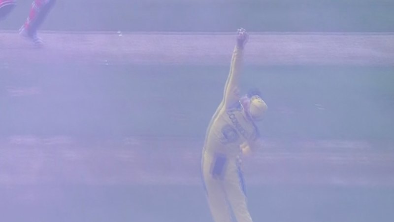 Connolly takes beauty on first ball
