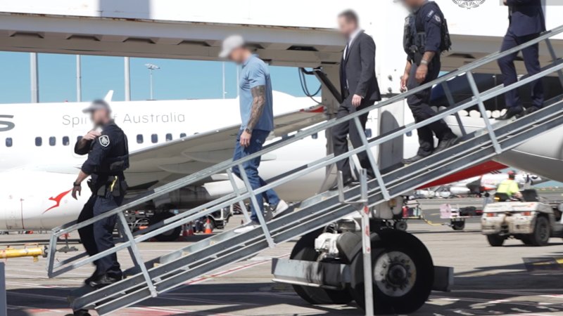 New vision of Ben Roberts-Smith's arrest at Sydney Airport