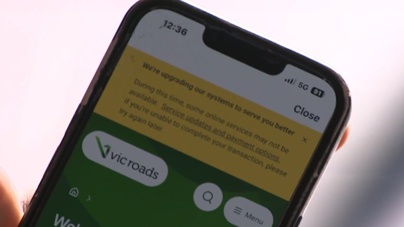 Drivers hit by major IT outage at VicRoads