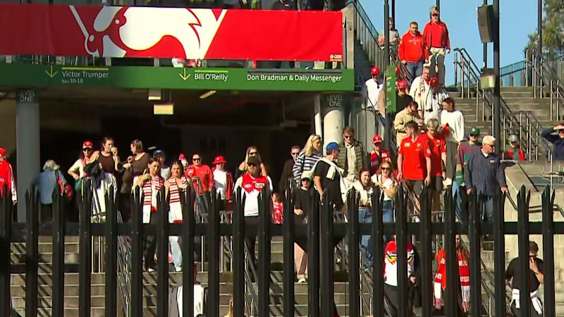 Sydney Swans play North Melbourne in first match since hotel scandal