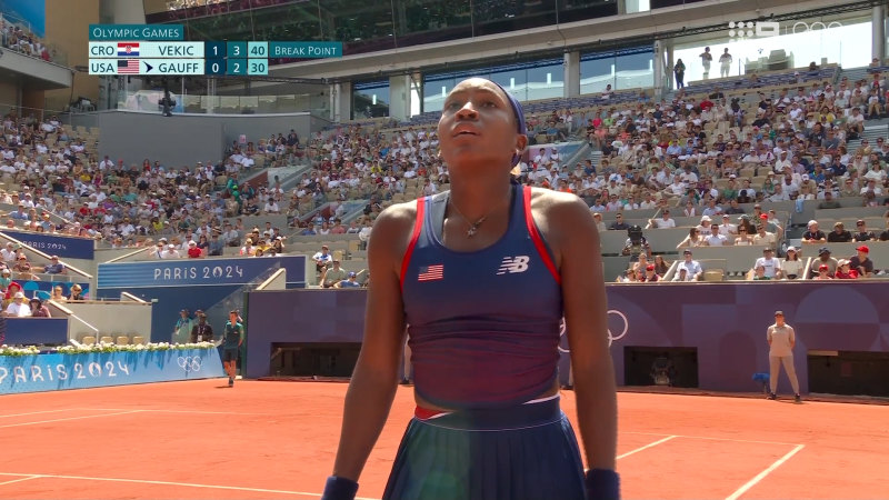 Tearful Gauff loses argument to chair umpire
