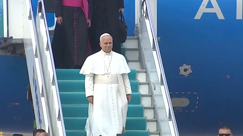 Pope Leo Begins First Overseas Trip in Turkey Amid Regional Tensions