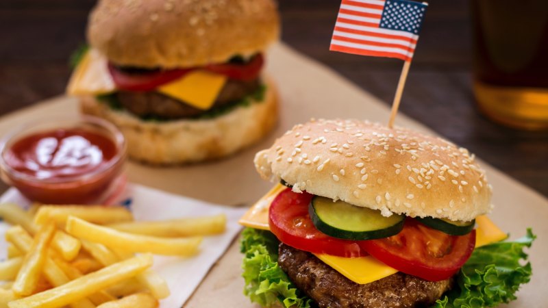 Traditional american shop meals