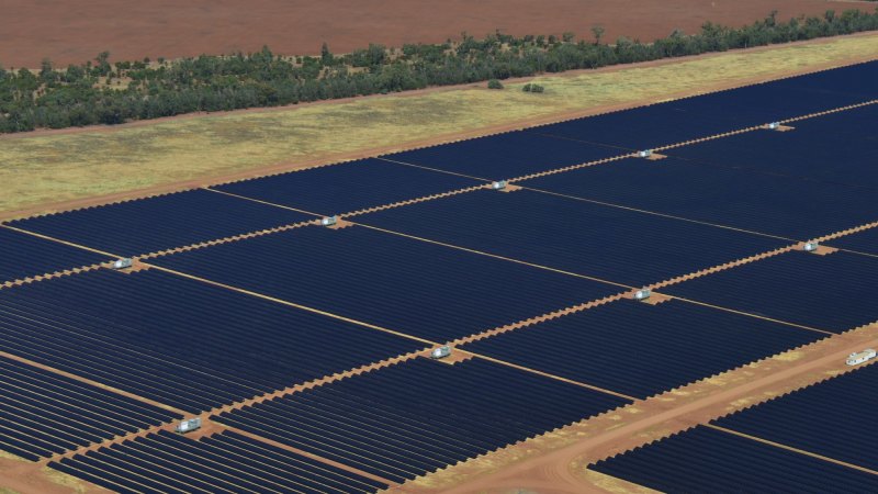 Australian renewable energy jobs continue to fall