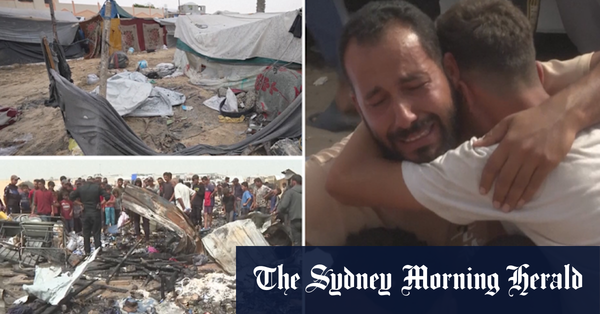 At least 21 Palestinians killed after Israeli strike on refugee tents