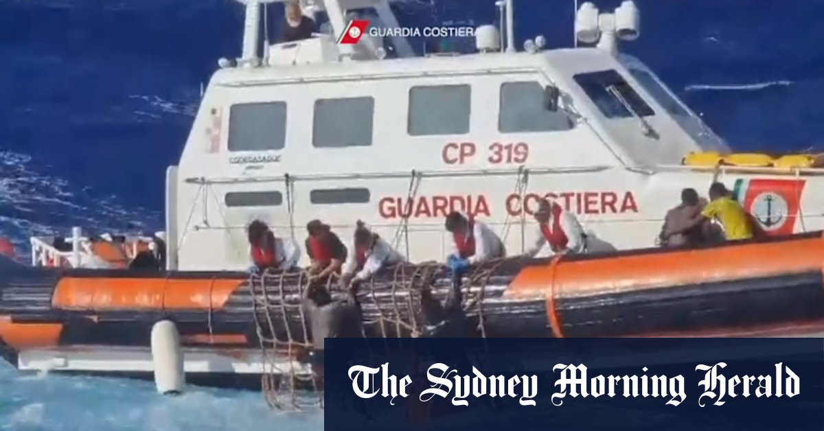 Dozens saved by Italy from migrant shipwrecks