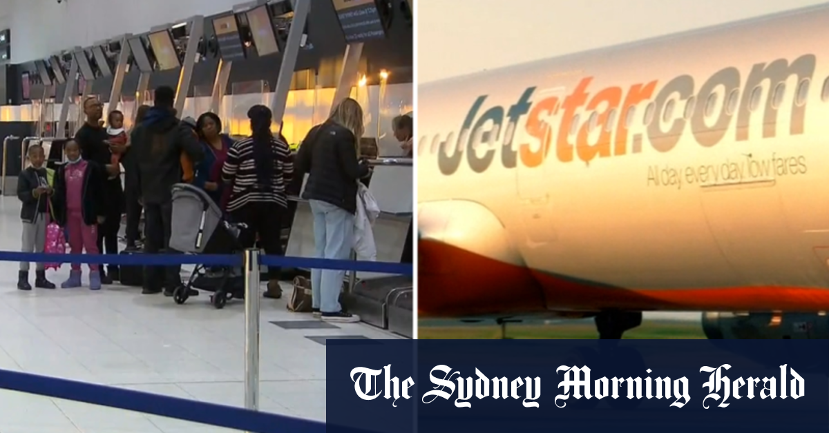 Video Bali flights cancelled at last minute