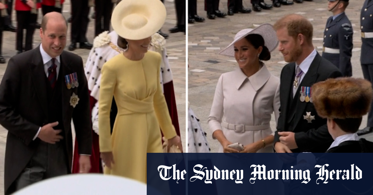Royal family attends Thanksgiving service