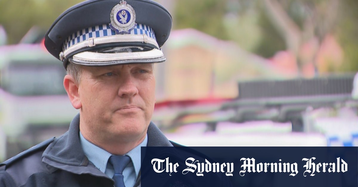 Video Sydney man charged after evading breath test ends in police